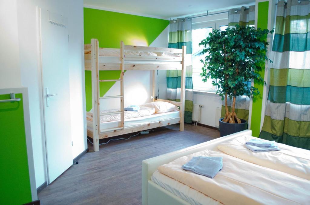 Hostel Nanina Gröbenzell Kamer foto
